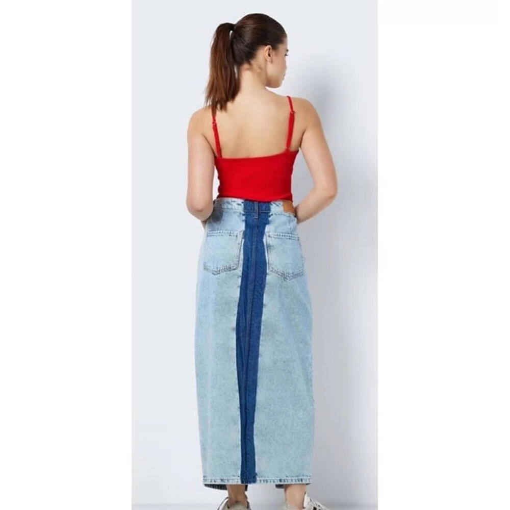 NoisyMay Two-Tone Denim Midi Skirt with Front Slit - Medium